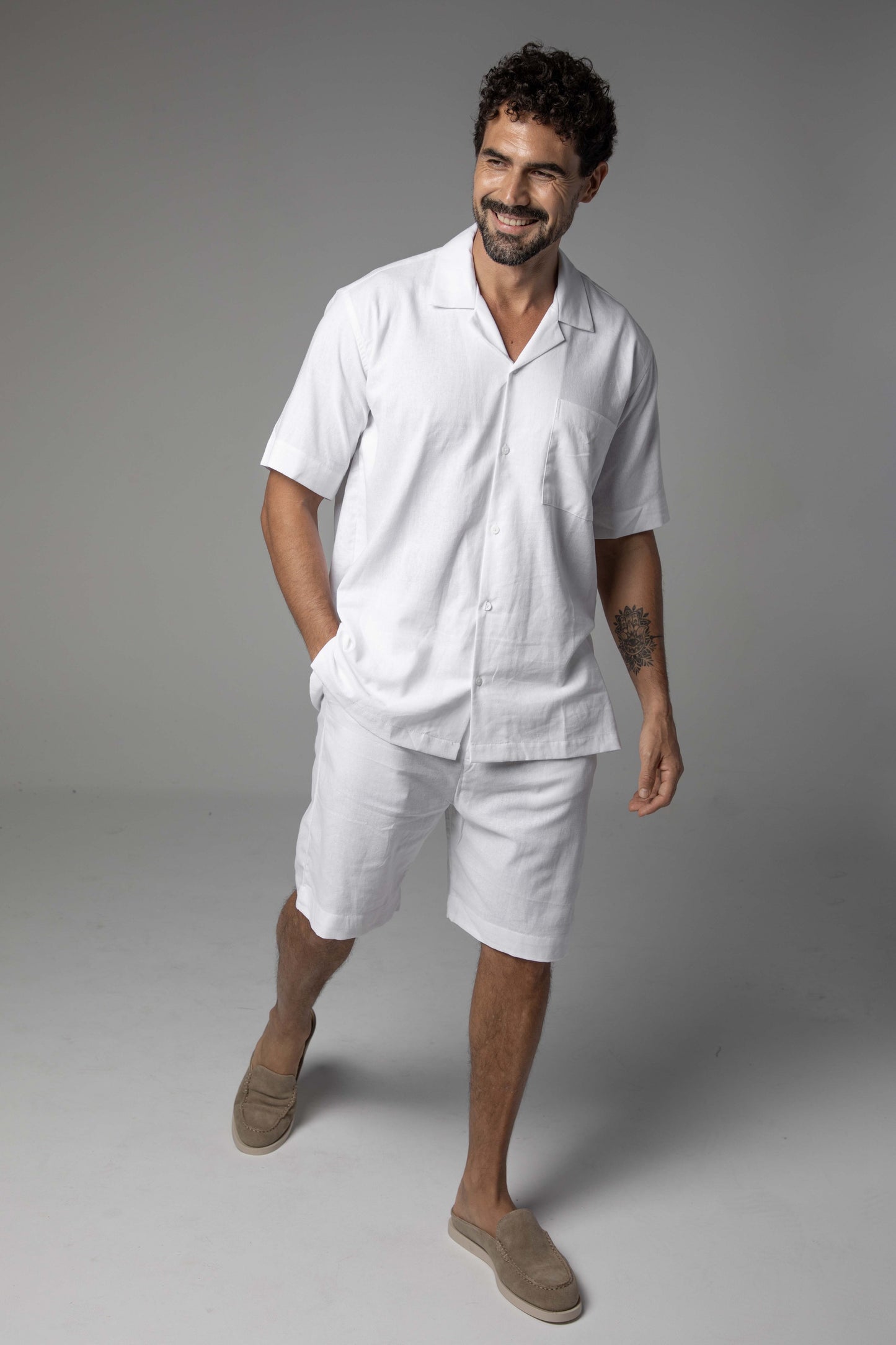 Relaxed fit short set in white